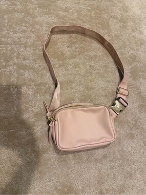 Elkie & Co Blush Pink Crossbody Belt Bag with Adjustable Strap